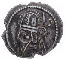 Párthus Birodalom / Ekbatána / Vologases VI. 208-228. Drachma Ag (3,66g) T:2,2- Parthian Empire / Ecbatana / Vologases VI 208-228. Drachm Ag (3,66g) C:XF,VF