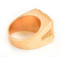 Arany (Au) 14K pecsétgyűrű, jelzett, méret: 58, nettó: 15,6 g