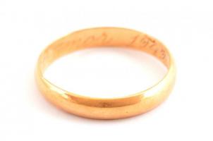 Arany (Au) 14 karikagyűrű, jelzett, méret: 58, nettó: 2,7 g
