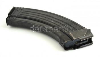 AK-63 F 'Kalasnyikov' gépkarabély, hatástalanított, dukumentummal, jó állapotban, h: 89 cm