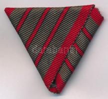 1918. "Sebesültek Érme" eredeti mellszalagja (három vörös sávval) jó állapotban Hungary 1918. "Medal for Soldiers Wounded" original ribbon (with three red lanes) in good condition NMK 328/c.