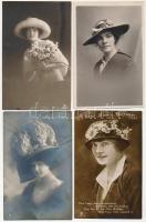 30 db RÉGI motívum képeslap: hölgyek kalapban / 30 pre-1945 motive postcards: lady with hats