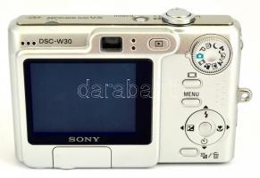 Sony SDSc W-30 digitális fényképezőgép, 6.0 megapixel, 16x digitális zoom, Carl Zeiss Vario-Tessar, ...