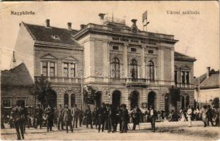 1918 Nagykőrös, Városi szálloda, piac. Székely Albert kiadása (fa)