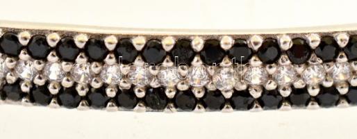 Ezüst(Ag) karkötő, jelzett, h: 16 cm, bruttó: 3,5 g