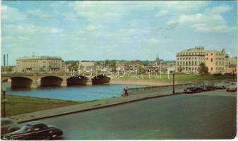 1958 Des Moines (Iowa), across the Des Moines river, automobiles, photo
