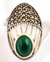 Ezüst(Ag) markazittal és szintetikus zöld kővel, jelzett, méret: 58, bruttó: 3,87 g