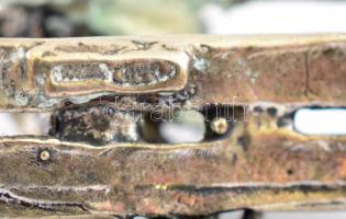 Ezüst(Ag) miniatűr szerelmesek a padon, jelzett, 5,5×4 cm, bruttó: 15,73 g