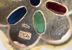 Ezüst(Ag) virágos fülbevalópár, ásványokkal díszítve, jelzett, h: 3,5 cm, bruttó: 16,49 g