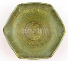 Gorka Géza (1894-1971): Hatszögű tál. Kézzel festett mázas kerámia, jelzett (Nógrádverőce), hibátlan...