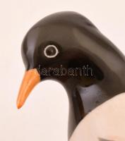 Porcelán madár, kézzel festett, jelzett, kis kopásnyomokkal, m: 14,5 cm