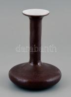 Cenedese jelzéssel barna üveg váza, kis kopásnyomokkal, m: 21 cm