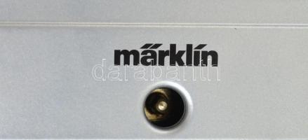 Märklin 11021 Mercedes W 196 fém felhúzós versenyautó, több funkcióval, limitált kiadás, kulcs nélkü...