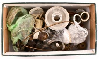 Cipősdoboznyi vintage lámpa alkatrész és egyéb villanyszerelési anyag