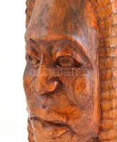 Afrikai fa szobor, kisebb sérülésekkel, m: 33,5 cm