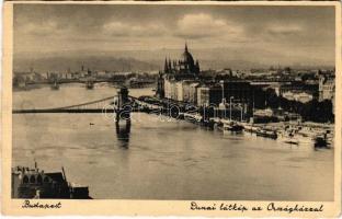 Budapest V. Dunai látkép az Országházzal, Parlament, Lánchíd, gőzhajók, rakpart, uszályok (EK)