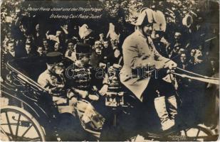 1914 Ferenc József császár és Károly trónörökös / Kaiser Franz Josef und der Thronfolger Erzherzog Karl Franz Josef / Franz Joseph I of Austria with Charles. Phot. Facher (Wien) (EK)
