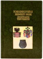A Tokajhegységi Nemzeti Park (Abaúj-Zemplén) tervezete. A Borsod-Abaúj-Zemplén Megyei Közgyűlés, a Tokajhegyaljai Egyesület, a Tokaj Városi Képviselőtestüket és az Abaúj Szövetségtől kapott megbízás alapján készítette a Bükki Nemzeti Park Igazgatósága. Eger, 1991, Bükki Nemzeti Park Igazgatósága, 8 sztl. lev.+41+1 p.+13 (térkép) t.+ 6 melléklet. Kiadói aranyozott műbőr-kötés, a végén egy újság cikkel, jó állapotban.