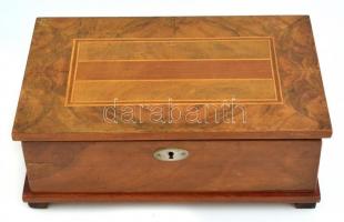 Intarziás fa ládika. Zárral, kulcs nélkül, jó állapotban 26x16x9 cm