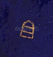 Alt Wien szív alakú dobozka. Matricás, jelzett, apró kopásokkal. 7x6,5x3 cm