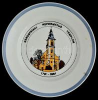 Hollóházi porcelán tányér, Sárospataki Református Templom 1781-1981 felirattal, matricás/kézzel festett, jelzett, hibátlan, d: 24 cm
