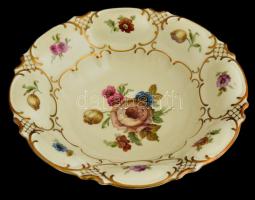 Moritz Zdekauer kínáó tál. Matricás, jelzett, apró kopásokkal. d:26 cm