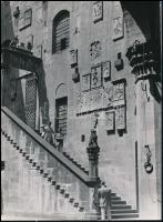 Haller jelzéssel: Lépcsőn, fotó, 24×18 cm
