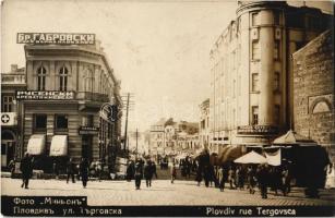 1930 Plovdiv, rue Tergovsca / street view, pharmacy, shops. photo