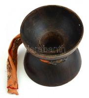 Keleti buddhista kettős fa dob bőrözés nélkül, réz veretekkel d: 9 cm