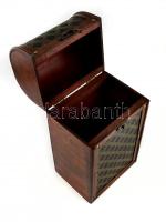 Fa italtartó, 2 férőhelyes, jó állapotban, 39x21x16 cm