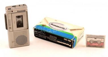 Panasonic diktafon, eredeti dobozában, angol nyelvű tájékoztatóval, mikrokazettával, nem kipróbált