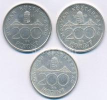 1992-1993. 200Ft Ag "MNB" (2x) + 1994. 200Ft Ag "Deák" T:2 patina 
Adamo F13, F...