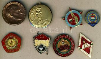 10klf szocialista kitüntetés jobbakkal benne zománcozottak , katonai, munkásőr, egyebek T:1,2,3