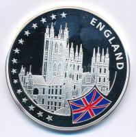Svájc ~2004. Európa - Anglia részben festett, jelzett Ag emlékérem (14,97g/0.999/33mm) T:PP Switzerland ~2004. Europa - England partially painted, hallmarked Ag commemorative medallion (14,97g/0.999/33mm) T:PP