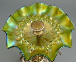 Asztalközép, kínáló. Alpakka, üveg, szarvas figurával. Kissé ferde. 31 cm