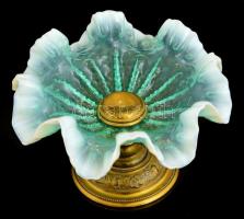 Fodros kínáló üveg felső résszel, egy minimális lepattanással. d: 23 cm, m: 14 cm