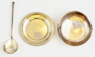 Mártásos kínáló kanállal alátéttel. Klein alpacca jelzéssel d: 12 cm