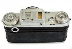 Régi csehszlovák Tátra tűzoltó autó lemezjáték, az egyik szirénánál lepattanással, az egyiken műanya...