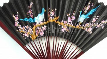 Óriás legyező. Kézzel festett. 76 cm összecsukva