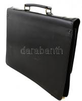Minőségi, bőr aktatáska, jelzett, jó állapotban. 42x30 cm