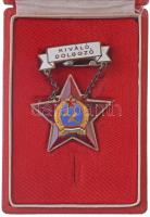 ~1950. Kiváló dolgozó Rákosi-címeres zománcozott fém kitüntetés miniatűrrel T:2 javított tű