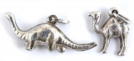 Ezüst(Ag) dinó és teve medál, jelzettek, 3,5x1,5 cm, 1,5x1,5 cm, nettó: 3,67 g