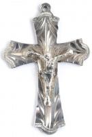Ezüst(Ag) korpuszos kereszt medál, kontrakarika hiánnyal, jelzett, 4,5x3 cm, nettó: 6,6 g
