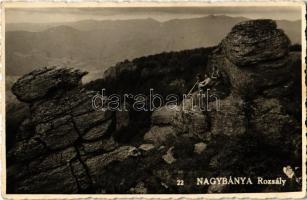 Nagybánya, Baia Mare; Rozsály / Varful Ignis / mountain peak, hikers (EK)