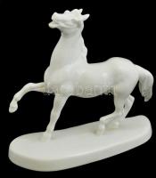 Herendi fehér mázas porcelán lipicai ló, jelzett, kis mázhibával, m: 19 cm