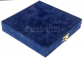 DN "Vasutas Kultúráért Díj" egyoldalas, öntött Br plakett, eredeti tokban (90mm) T:1- pati...