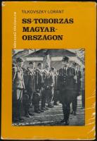 Tilkovszky Loránt: SS-toborzás Magyarországon. Bp., 1974, Kossuth. Néhány fekete-fehér képpel illusztrált. Kiadói papírkötés, kissé kopott kiadói papírborítóval.