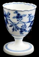 Meisseni porcelán tojástartó, kézzel festett, jelzéssel, kis lepattanásokkal, m: 7 cm + 1968 Meissen...