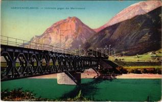 Karwendelbahn, Innbrücke gegen die Martinswand / railway bridge, train, locomotive