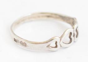 Ezüst(Ag) szív alakú gyűrű, jelzett, méret: 58, nettó: 1,45 g